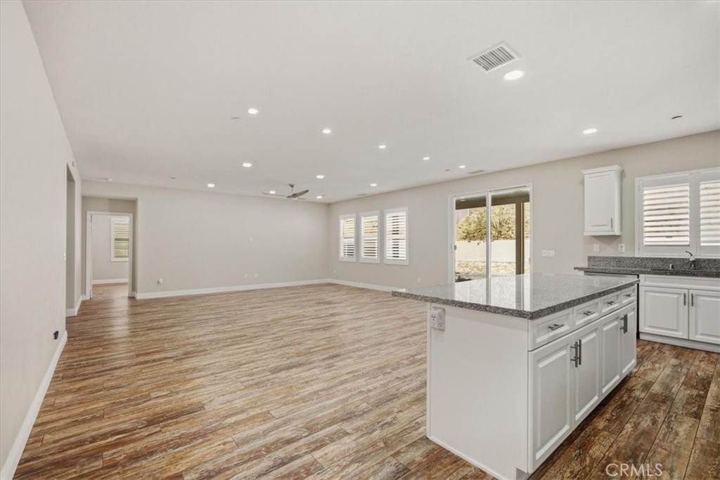 20972 Center Street Riverside, CA 92507 - Photo 15 of 41 Gallery Image 15