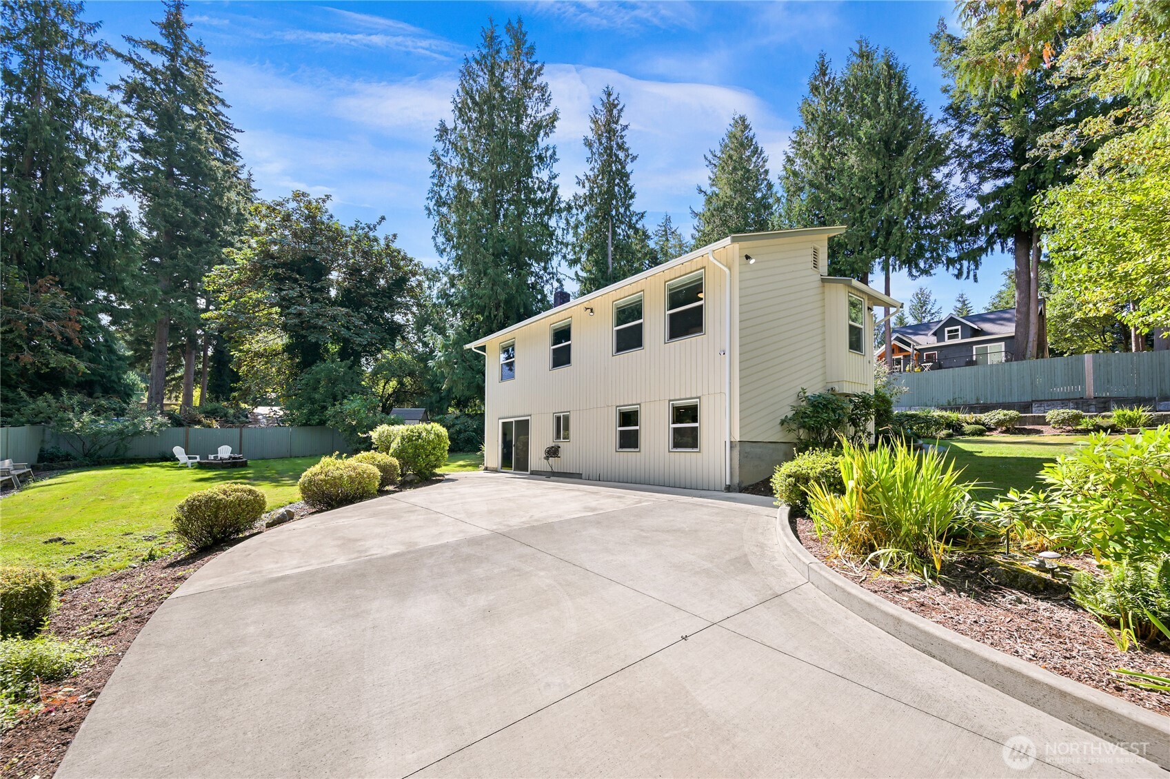 4514 Spring Street Bellingham, WA 98229 - Photo 7 of 40 Gallery Image 7