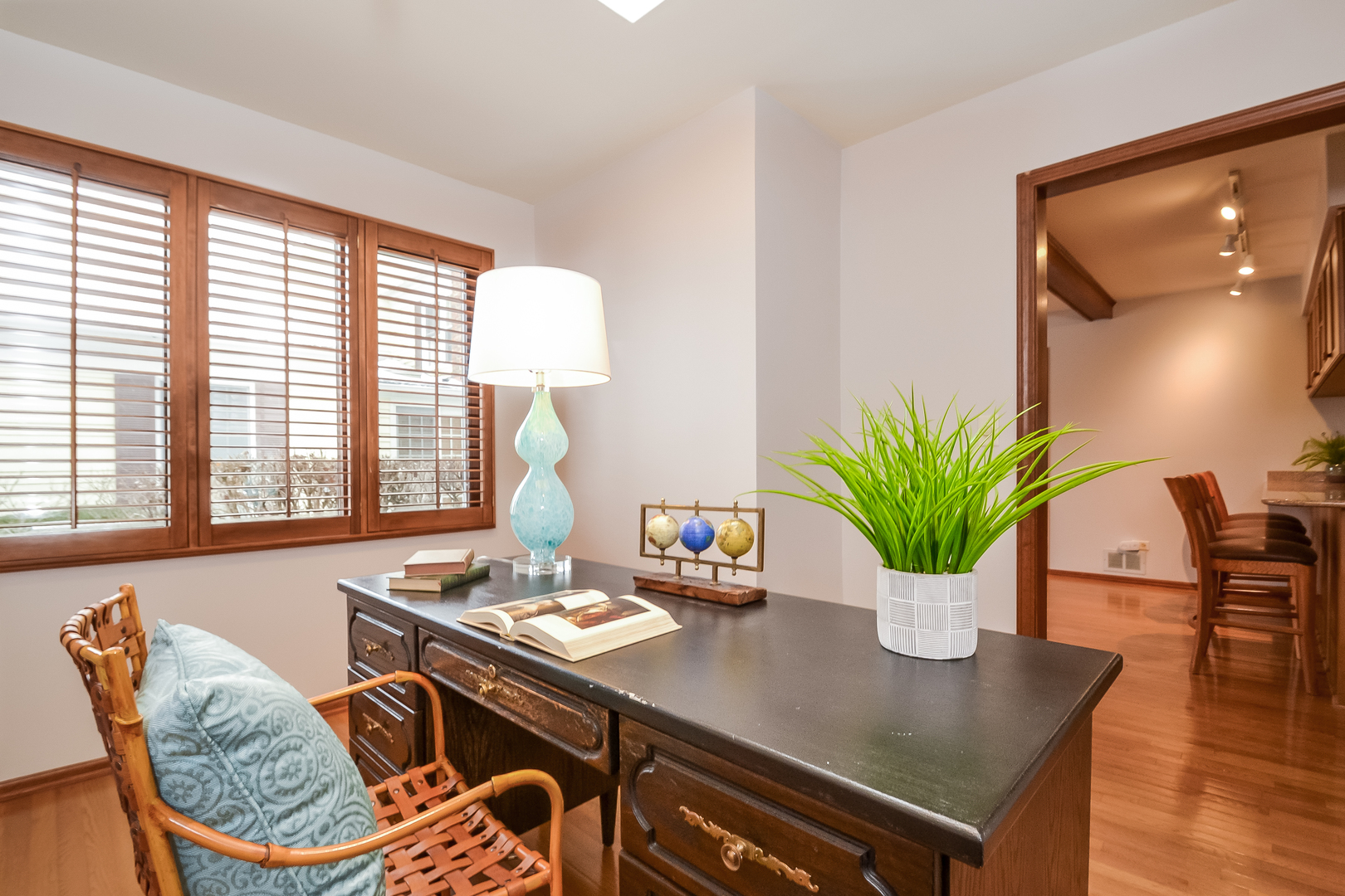 819 Suffield Square Lincolnshire, IL 60069 - Photo 10 of 26
