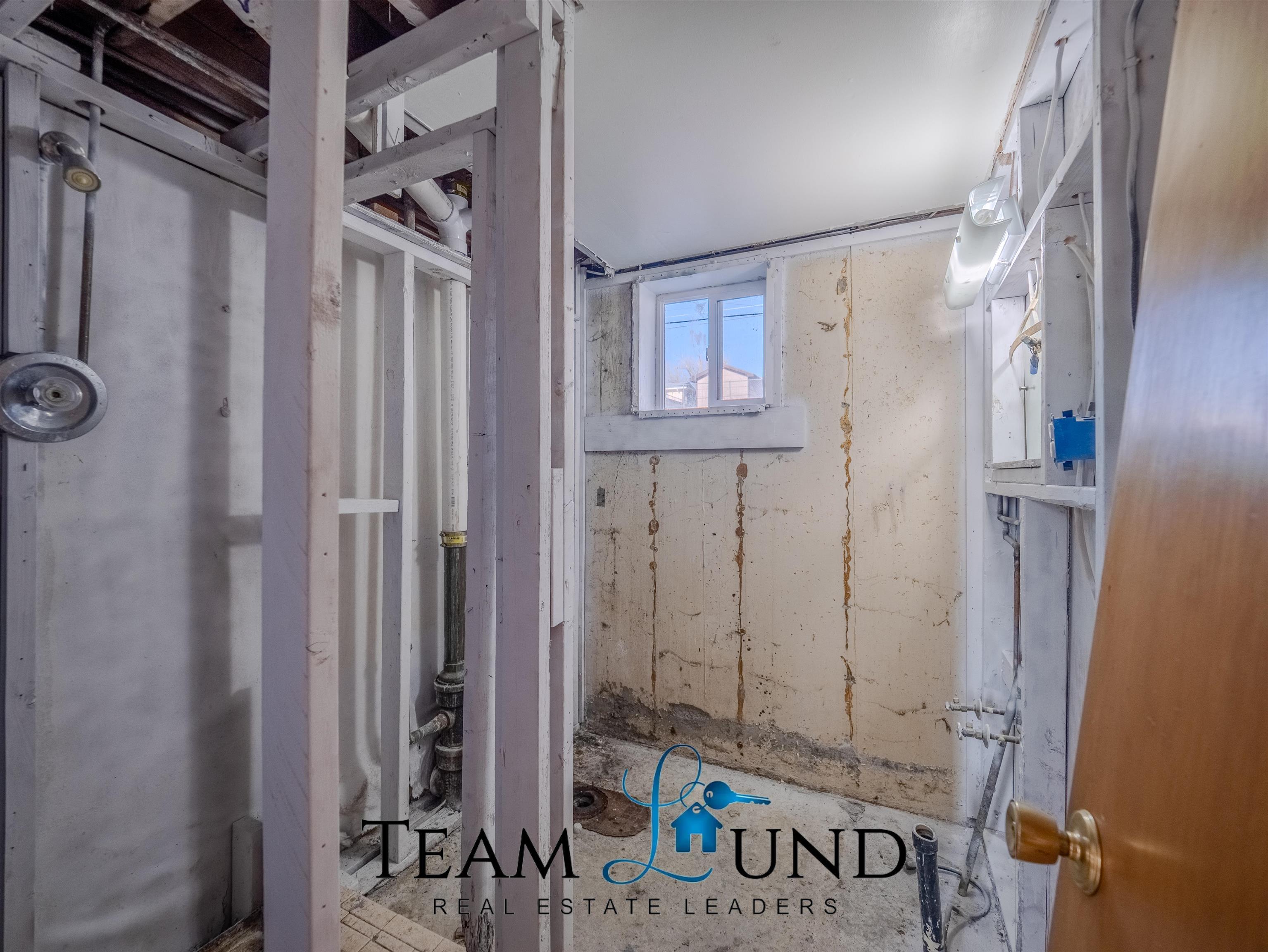 1746 Glendale Avenue Casper, WY 82601 - Photo 27 of 35