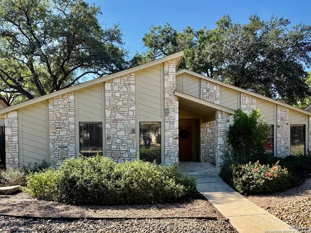 $408,000 | 13731 Castle Grove Drive, San Antonio, TX 78231
