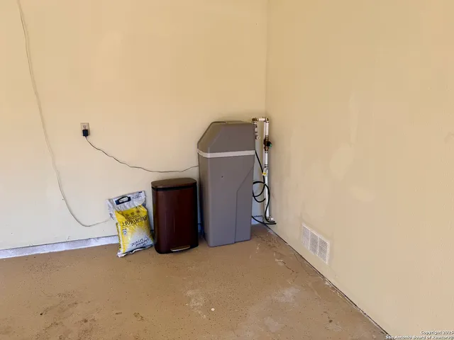 $408,000 | 13731 Castle Grove Drive, San Antonio, TX 78231