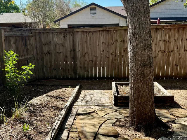 $408,000 | 13731 Castle Grove Drive, San Antonio, TX 78231