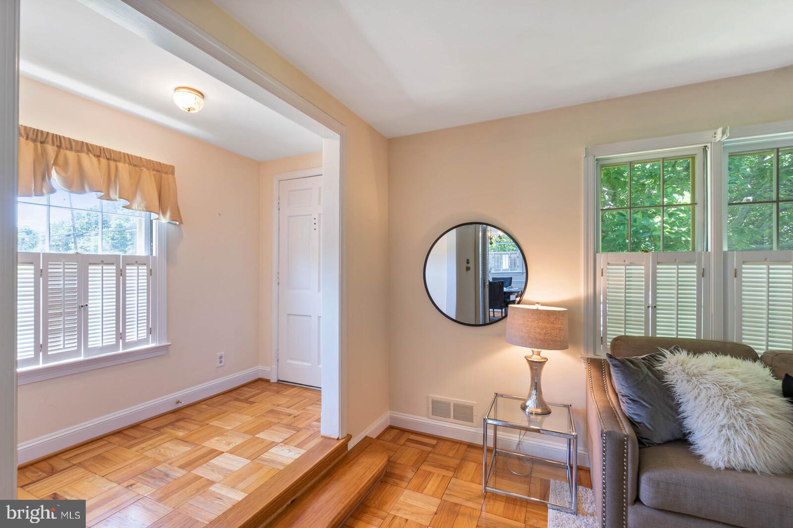 5825 Telegraph Road Alexandria, VA 22310 - Photo 12 of 37