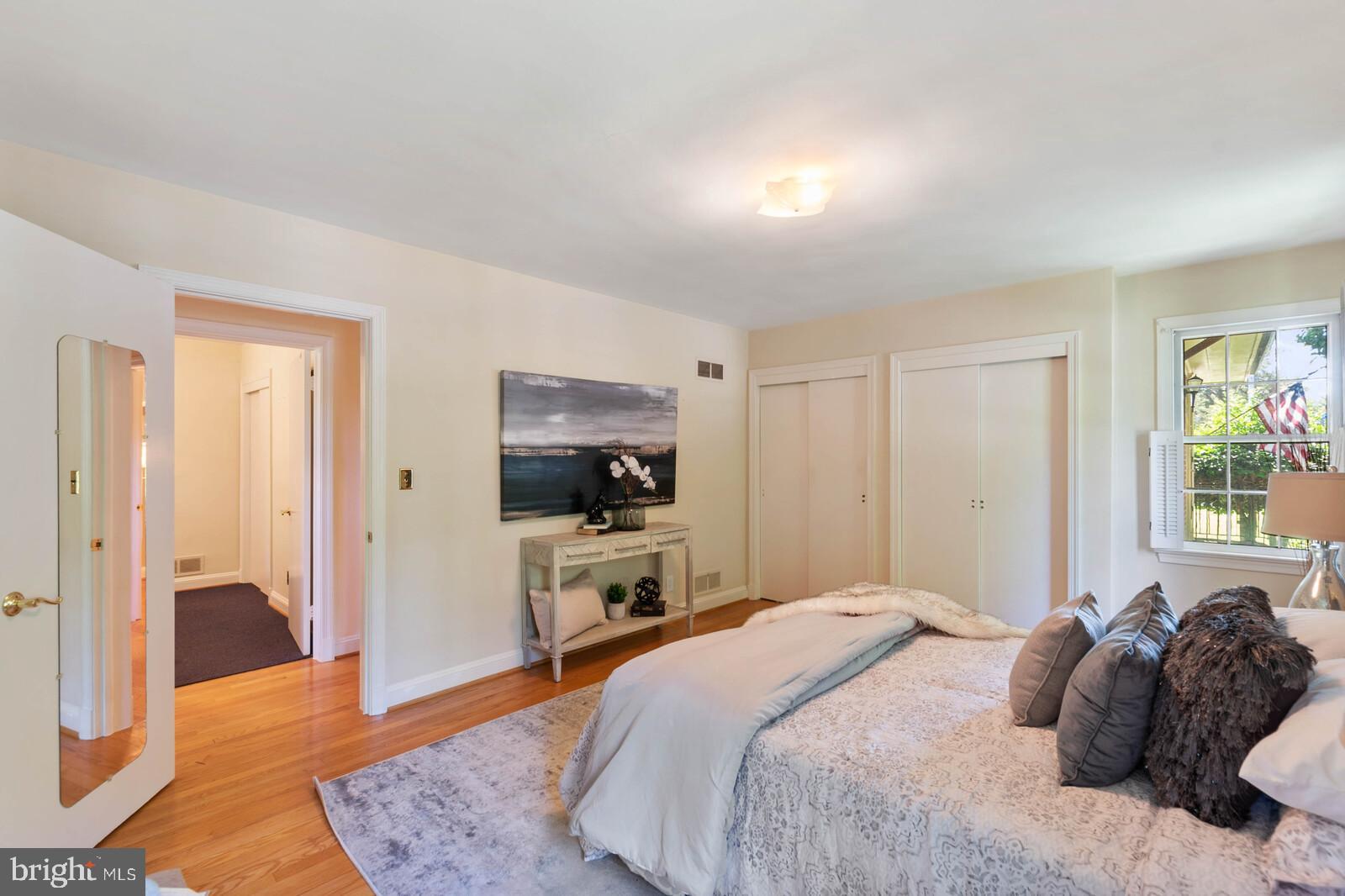 5825 Telegraph Road Alexandria, VA 22310 - Photo 23 of 37 Primary Bedroom