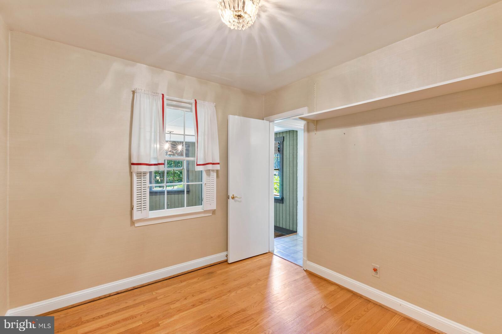 5825 Telegraph Road Alexandria, VA 22310 - Photo 28 of 37 3rd Bedroom