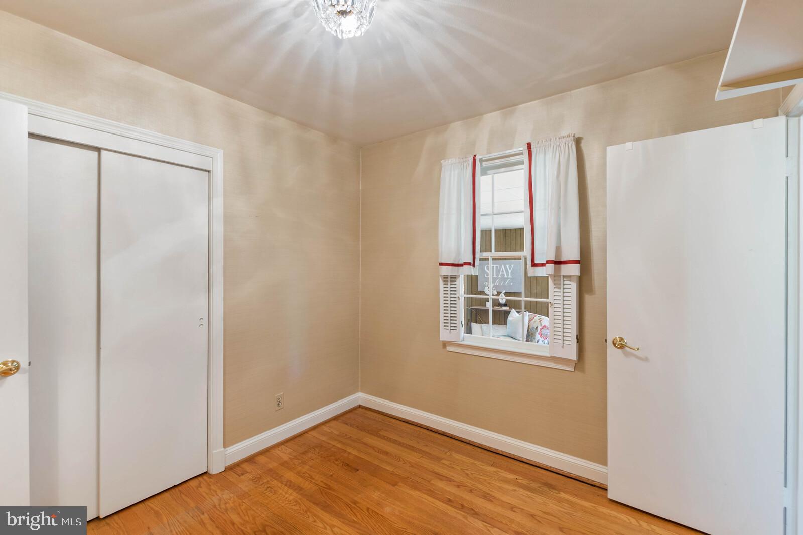 5825 Telegraph Road Alexandria, VA 22310 - Photo 29 of 37 3rd Bedroom