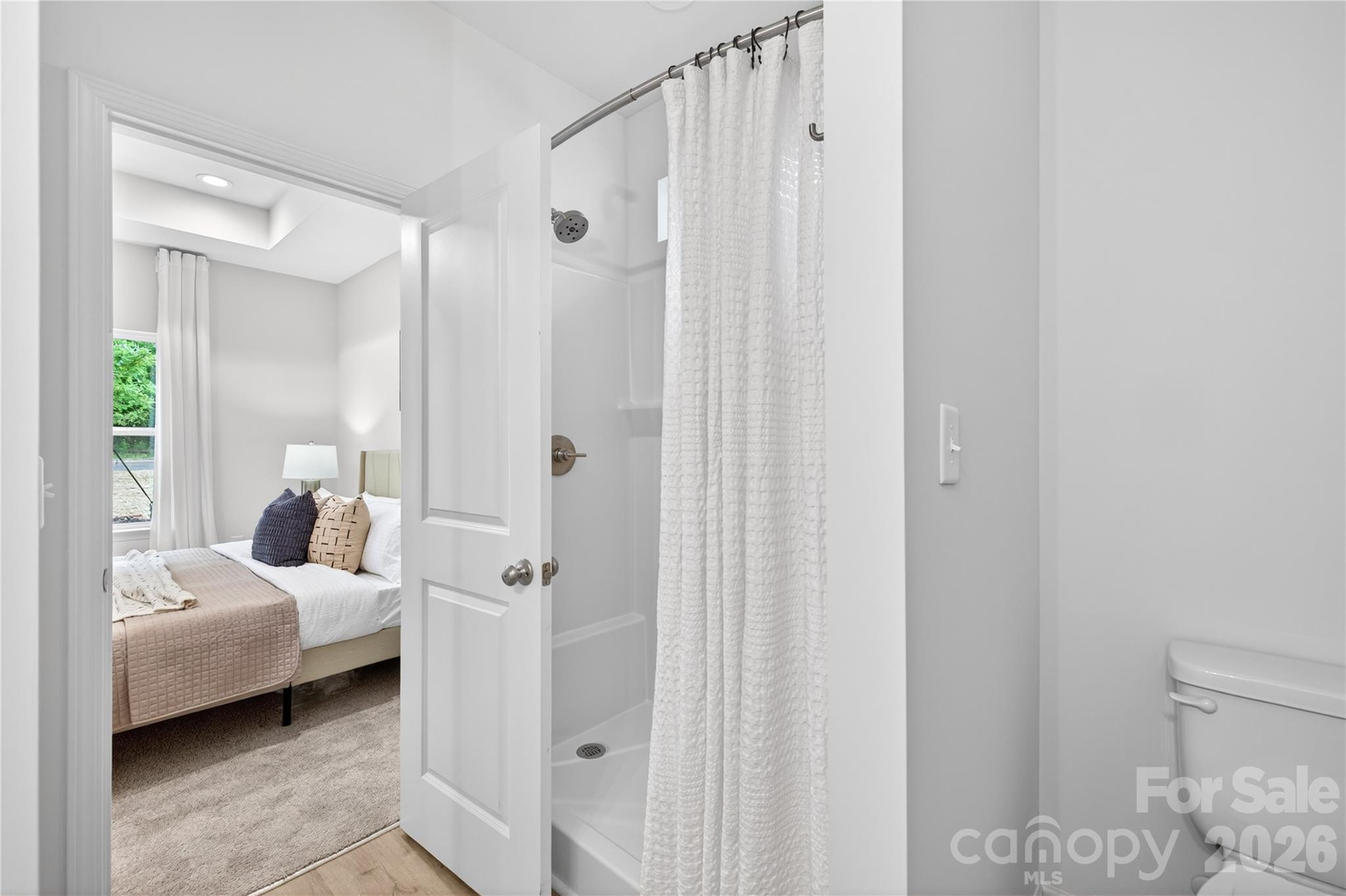 5700 Anderson Road Charlotte, NC 28269 - Photo 15 of 21 Gallery Image 15