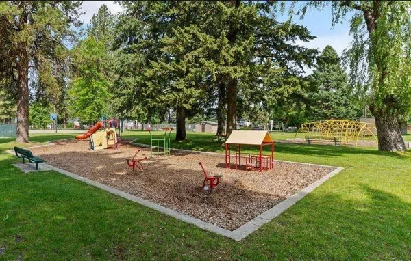 $330,000 | 116 East C Street, Deer Park, WA 99006