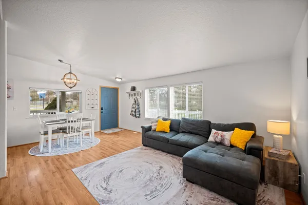 $330,000 | 116 East C Street, Deer Park, WA 99006