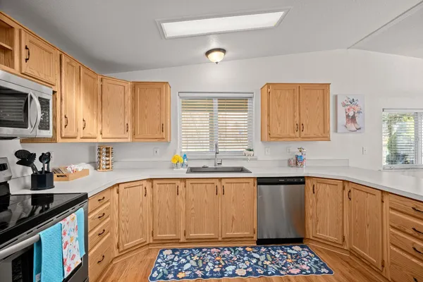 $330,000 | 116 East C Street, Deer Park, WA 99006