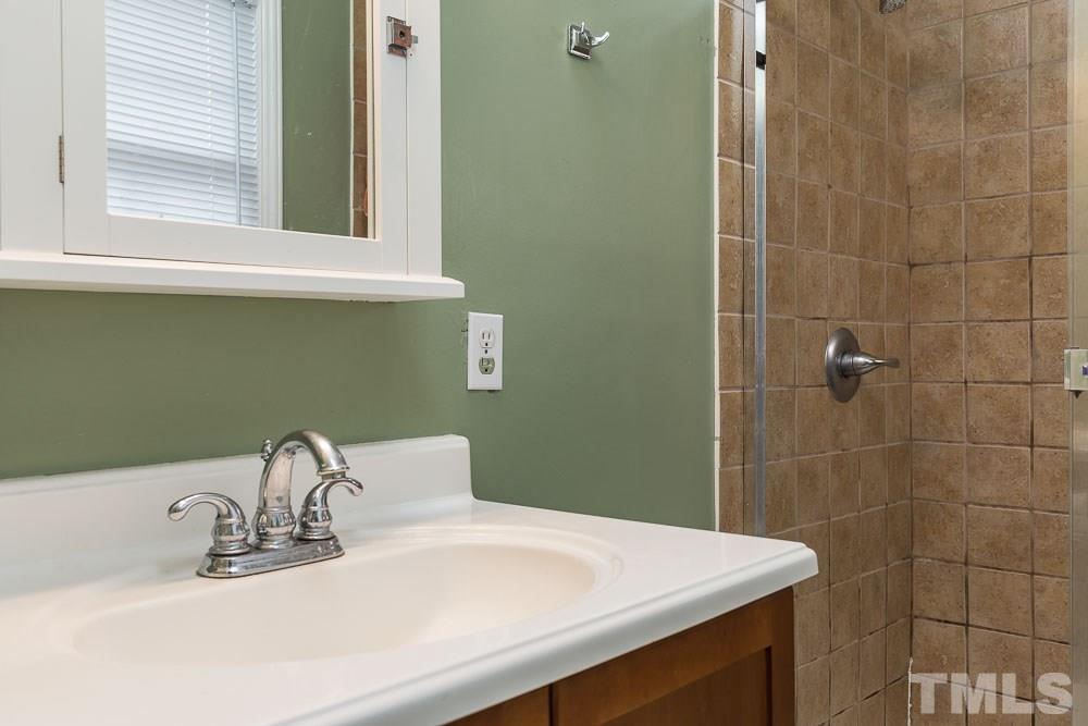 3219 Ridge Road Durham, NC 27705 - Photo 13 of 25 Gallery Image 13