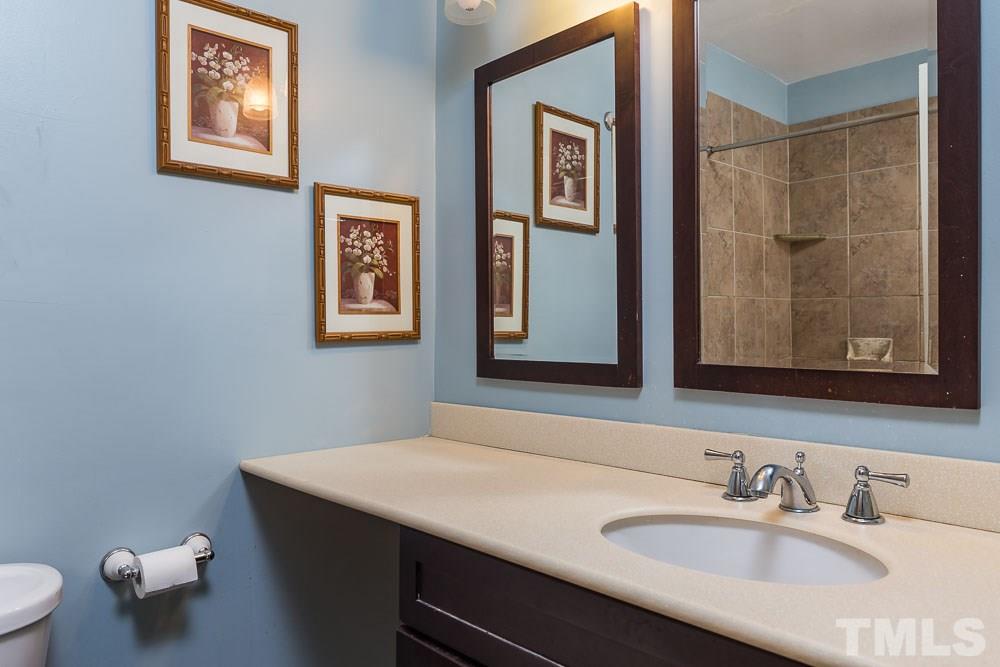 3219 Ridge Road Durham, NC 27705 - Photo 10 of 25 Gallery Image 10