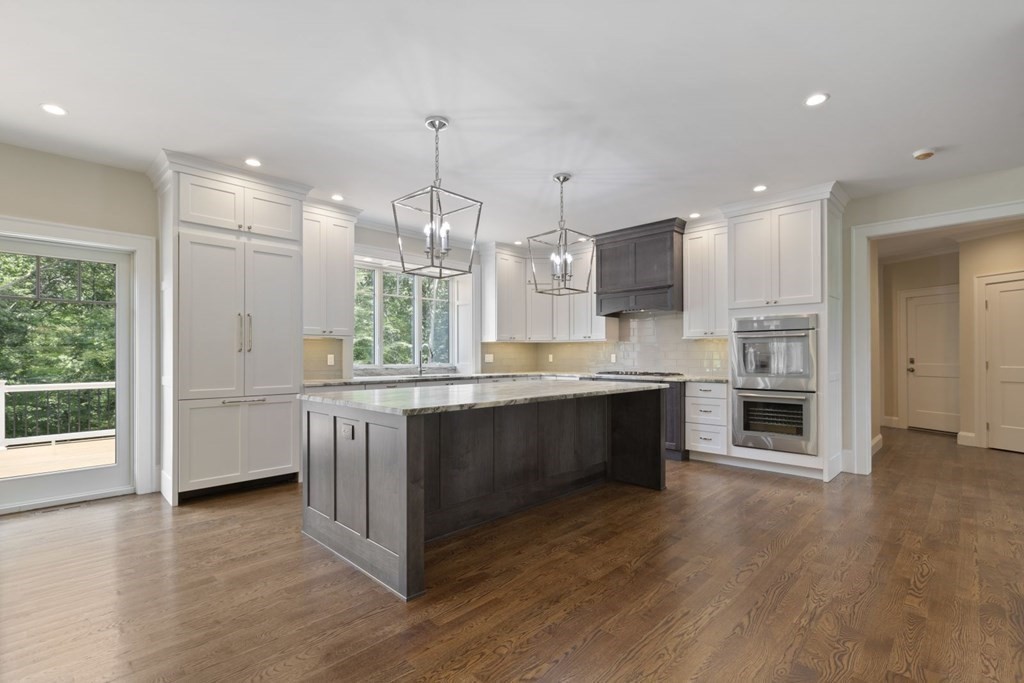 19 John Matthew Road Hopkinton, MA 01748 - Photo 8 of 40 Gallery Image 8
