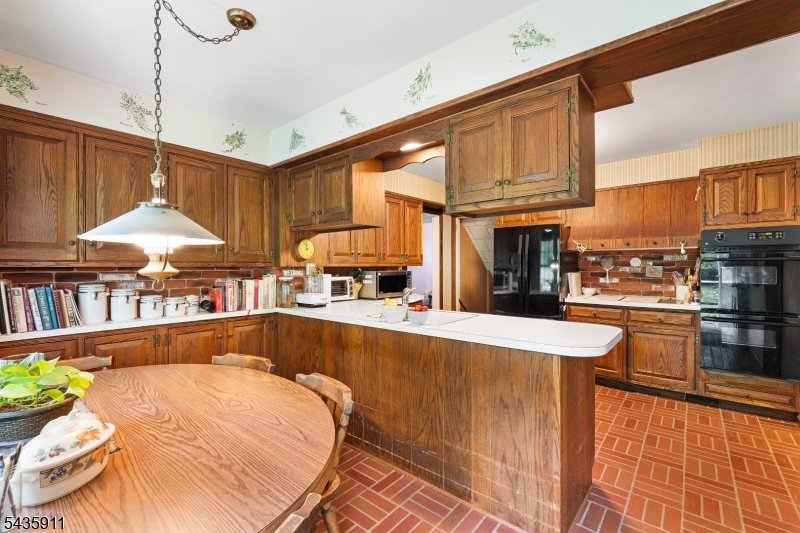 1955 Rte 206 Chester, NJ 07930 - Photo 9 of 23
