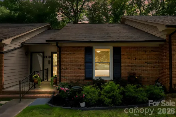 $176,500 | 114 Ashleigh Court, Fort Mill, SC 29715