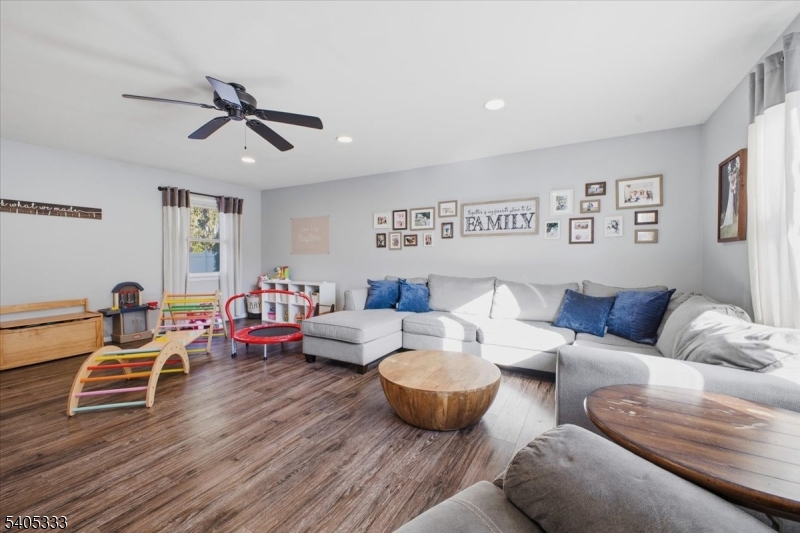 3 Cypress Road Somerset, NJ 08873 - Photo 14 of 33