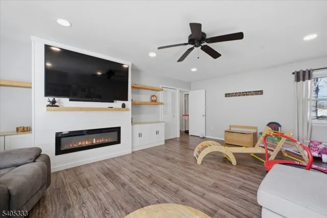 $629,900 | 3 Cypress Road, Somerset, NJ 08873