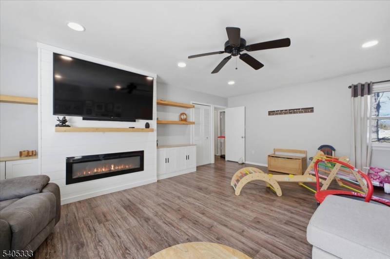 3 Cypress Road Somerset, NJ 08873 - Photo 15 of 33