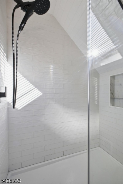 3 Cypress Road Somerset, NJ 08873 - Photo 23 of 33