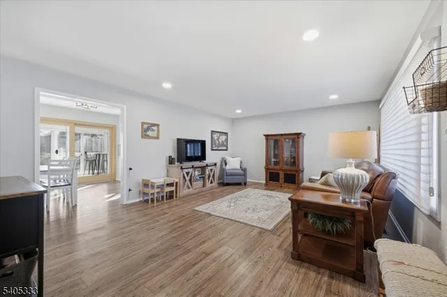 $629,900 | 3 Cypress Road, Somerset, NJ 08873