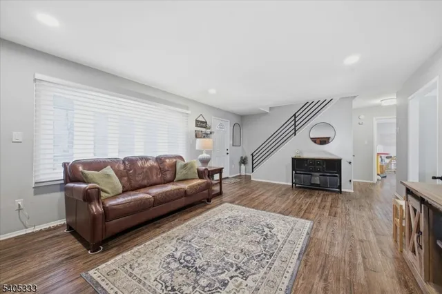 $629,900 | 3 Cypress Road, Somerset, NJ 08873