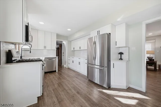 $629,900 | 3 Cypress Road, Somerset, NJ 08873