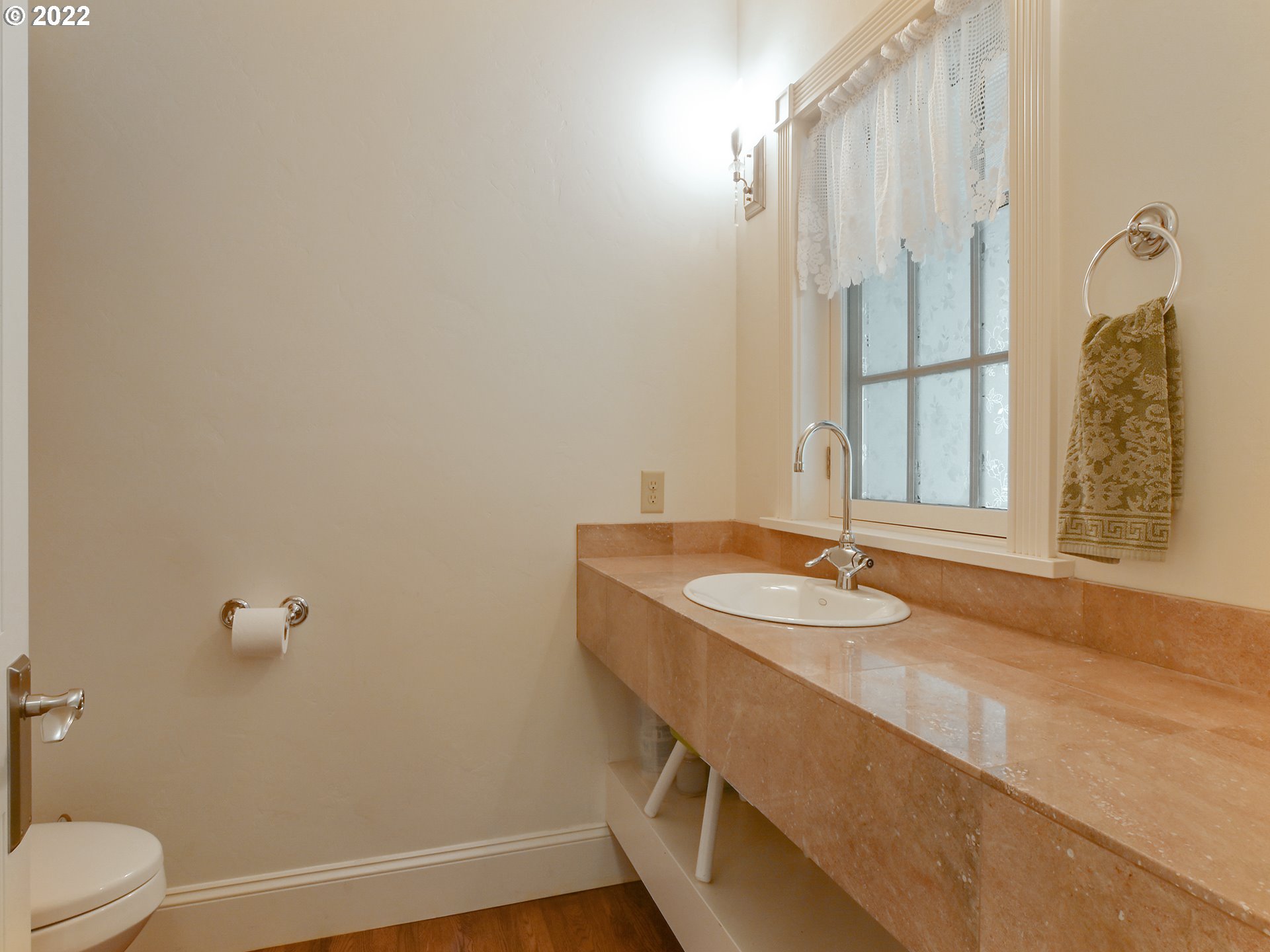 1205 North River Road Cottage Grove, OR 97424 - Photo 12 of 32 Gallery Image 12
