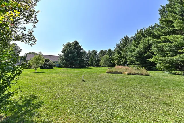 $550,000 | W5074 Hawk Road, La Grange, WI 53121