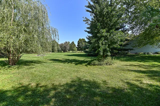 $550,000 | W5074 Hawk Road, La Grange, WI 53121