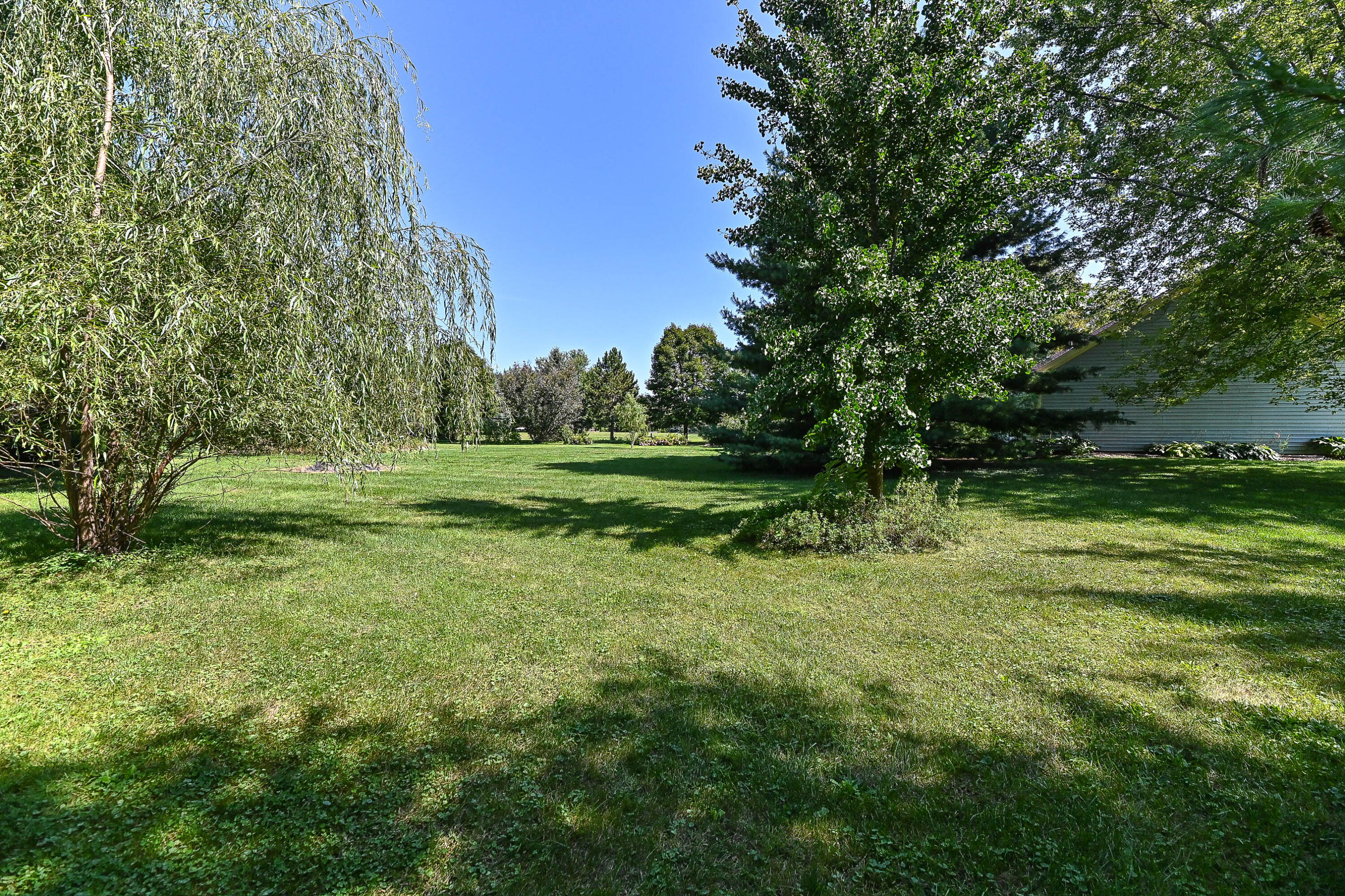 W5074 Hawk Road La Grange, WI 53121 - Photo 43 of 48 Yard