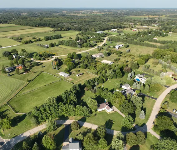 $550,000 | W5074 Hawk Road, La Grange, WI 53121
