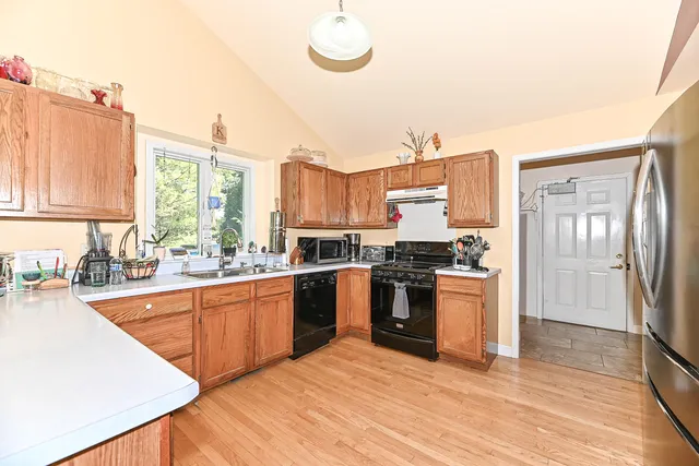 $550,000 | W5074 Hawk Road, La Grange, WI 53121