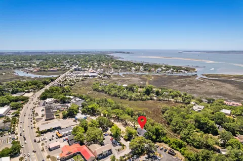 $2,390,000 | 19 Broadway Street, Mount Pleasant, SC 29464