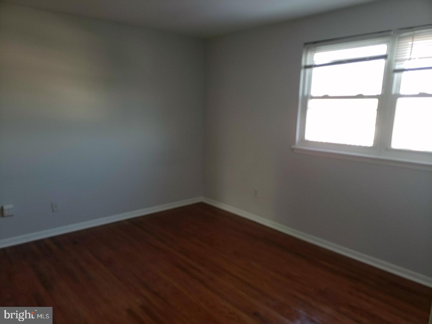 10919 Lockart Road Philadelphia, PA 19116 - Photo 18 of 40 Gallery Image 18