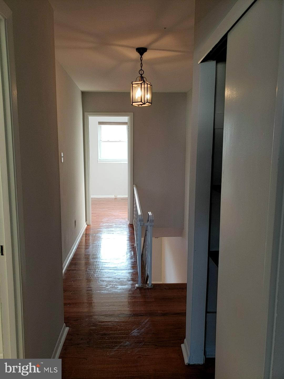 10919 Lockart Road Philadelphia, PA 19116 - Photo 19 of 40 Gallery Image 19