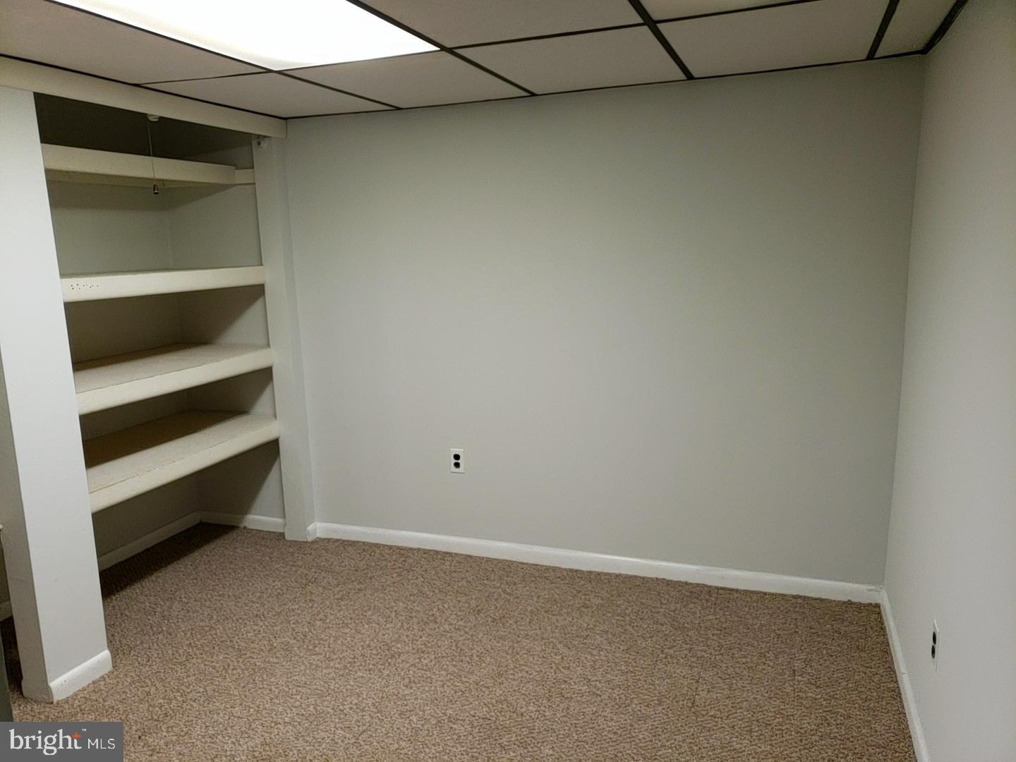 10919 Lockart Road Philadelphia, PA 19116 - Photo 35 of 40 Gallery Image 35