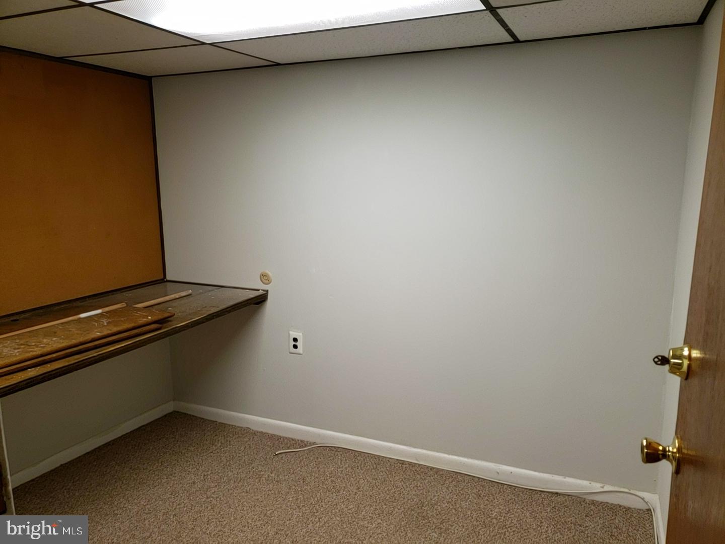 10919 Lockart Road Philadelphia, PA 19116 - Photo 38 of 40 Gallery Image 38