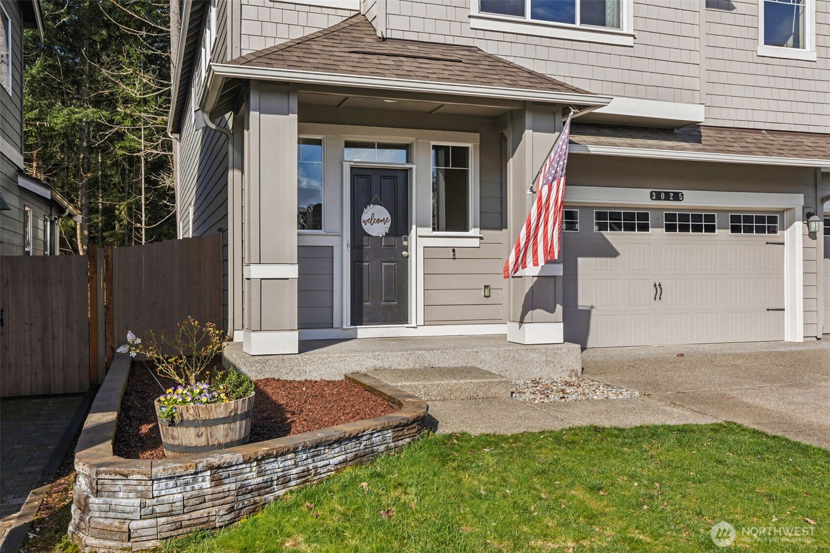 3025 Fiddleback Street Northeast Lacey, WA 98516 - Photo 2 of 31