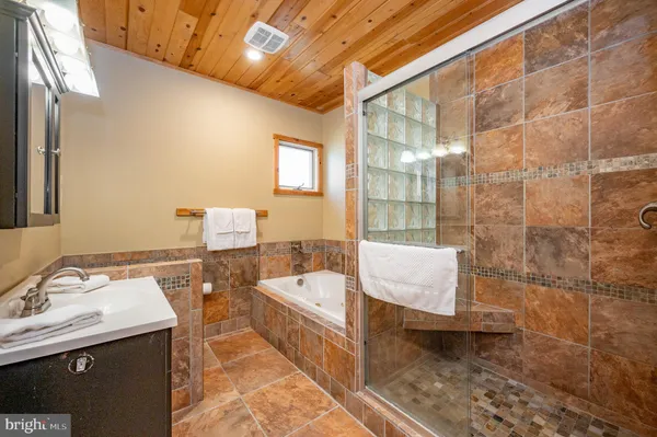 $1,729,900 | 410 South Shore Road, Swanton, MD 21561