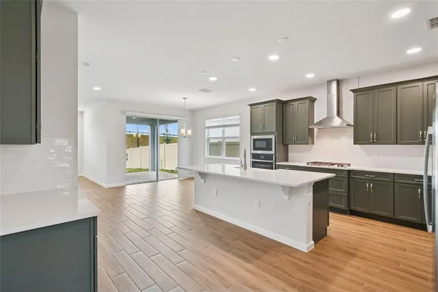 $729,990 | 744 Pointe Emerson Boulevard, Apopka, FL 32703