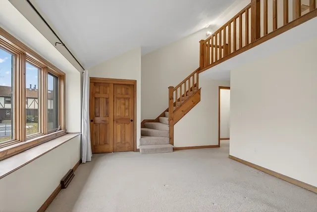 $2,500 | 11 Scotty Hollow Drive, Unit C, Chelmsford, MA 01863