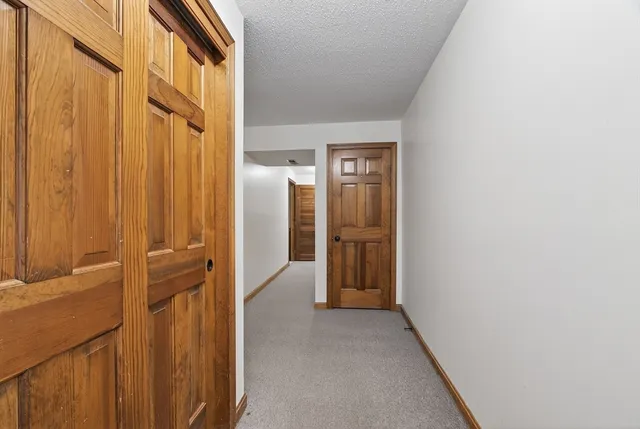 $2,500 | 11 Scotty Hollow Drive, Unit C, Chelmsford, MA 01863