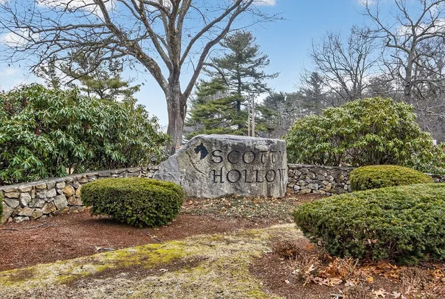 $2,500 | 11 Scotty Hollow Drive, Unit C, Chelmsford, MA 01863