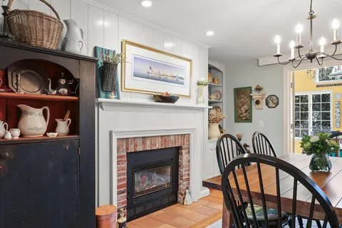 $1,150,000 | 170 Sturbridge Drive, Osterville, MA 02655