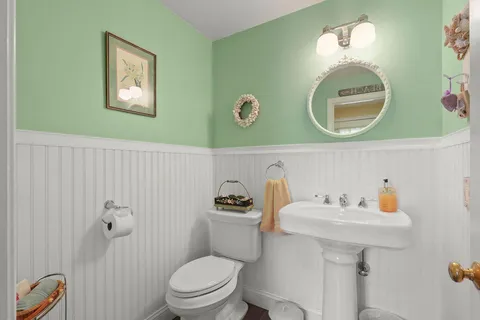 $1,150,000 | 170 Sturbridge Drive, Osterville, MA 02655