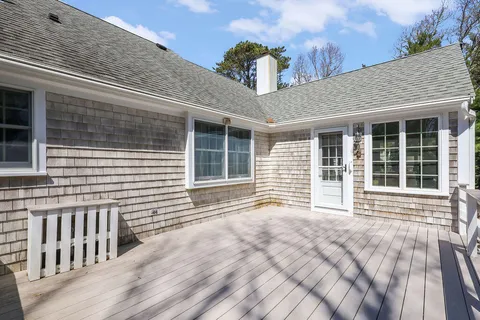 $1,150,000 | 170 Sturbridge Drive, Osterville, MA 02655