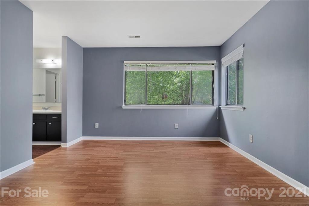 8508 Rittenhouse Circle Charlotte, NC 28270 - Photo 29 of 44 a view of an empty room with a window