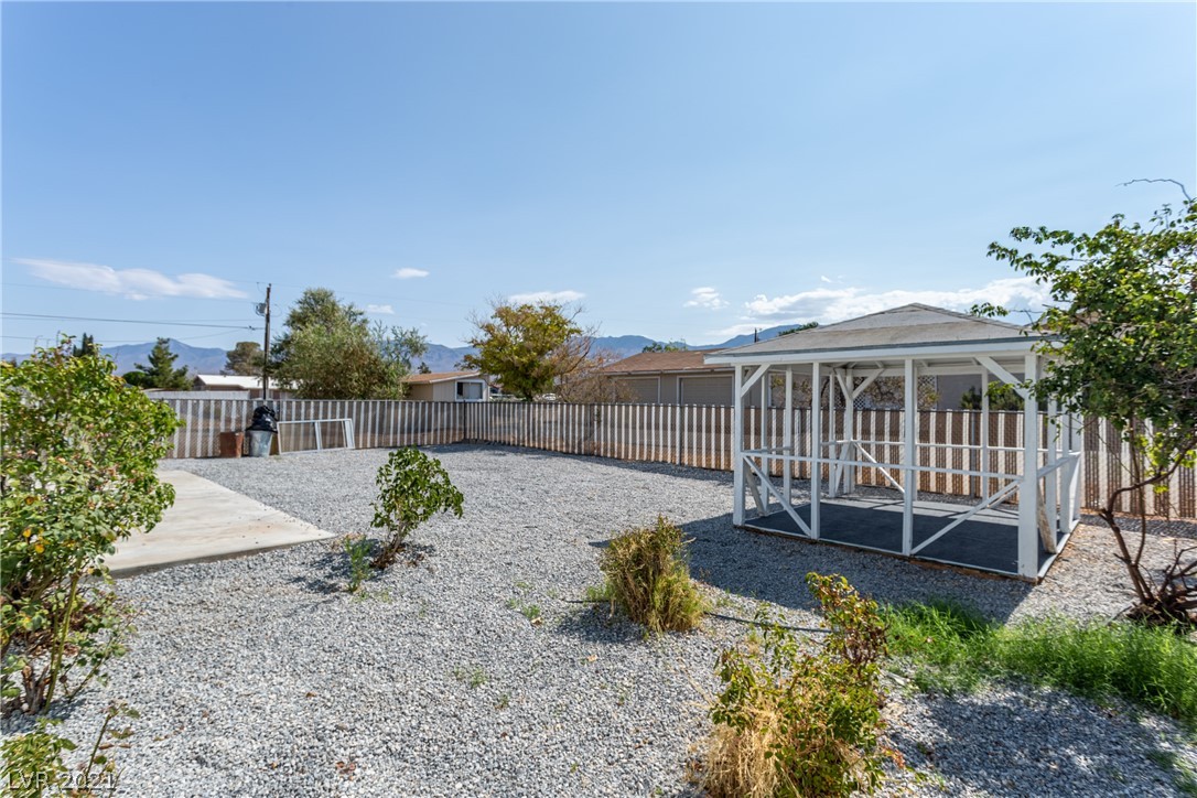 610 East Simkins Road Pahrump, NV 89060 - Photo 32 of 38 Gallery Image 32