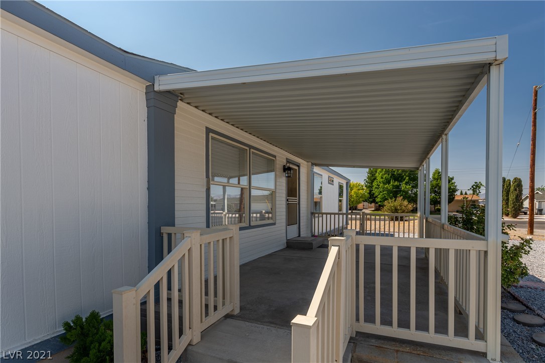 610 East Simkins Road Pahrump, NV 89060 - Photo 8 of 38 Gallery Image 8